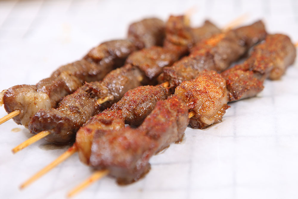 #11 lamb skewers (10 ) 羊肉串 (10串) <img title='Spicy & Hot' align='absmiddle' src='/css/spicy.png' />
